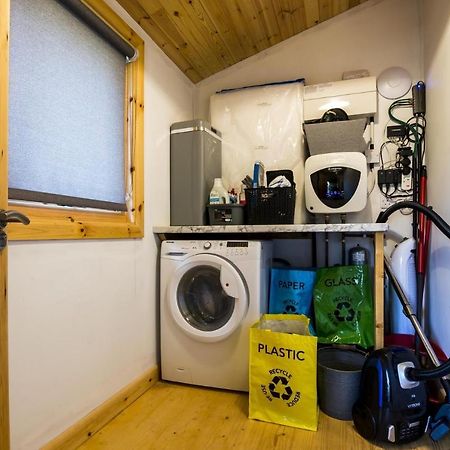 Fern Lodge - 2 Bedroom Log Cabin - Saint Florence - Tenby 外观 照片